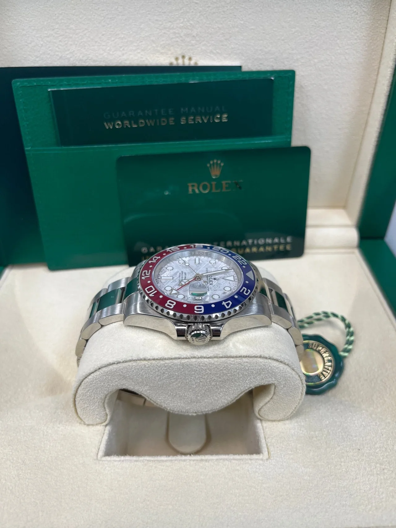 VS Factory GMT-Master II–Style 40mm Meteorite Dial, Red/Blue Ceramic-Style Bezel, Stainless Steel, Automatic GMT Movement - Image 7