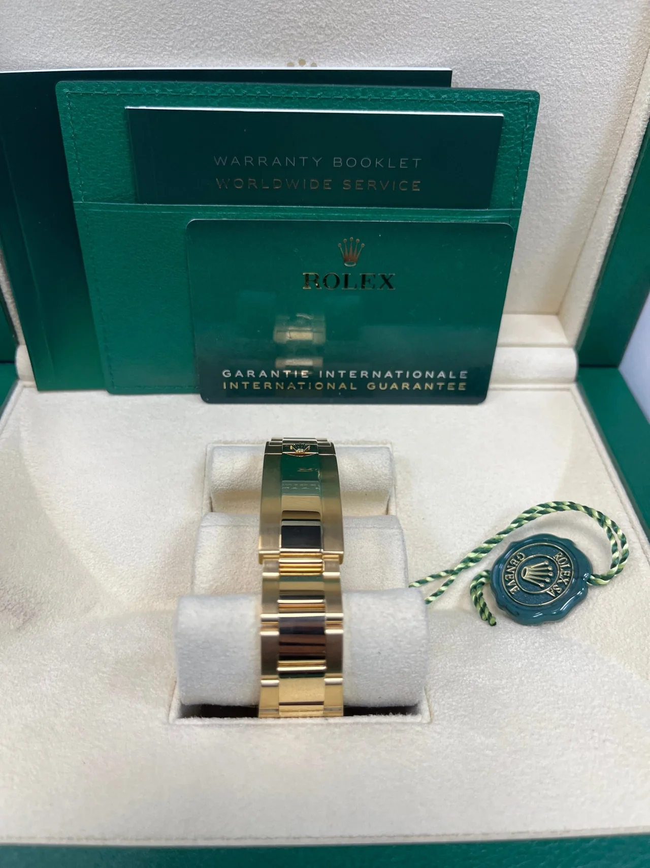VS Factory Rolex Submariner 126618LN 41mm Black Dial, Black Ceramic Bezel, Gold Wrap 904L Steel, VS3235 Movement - Image 8