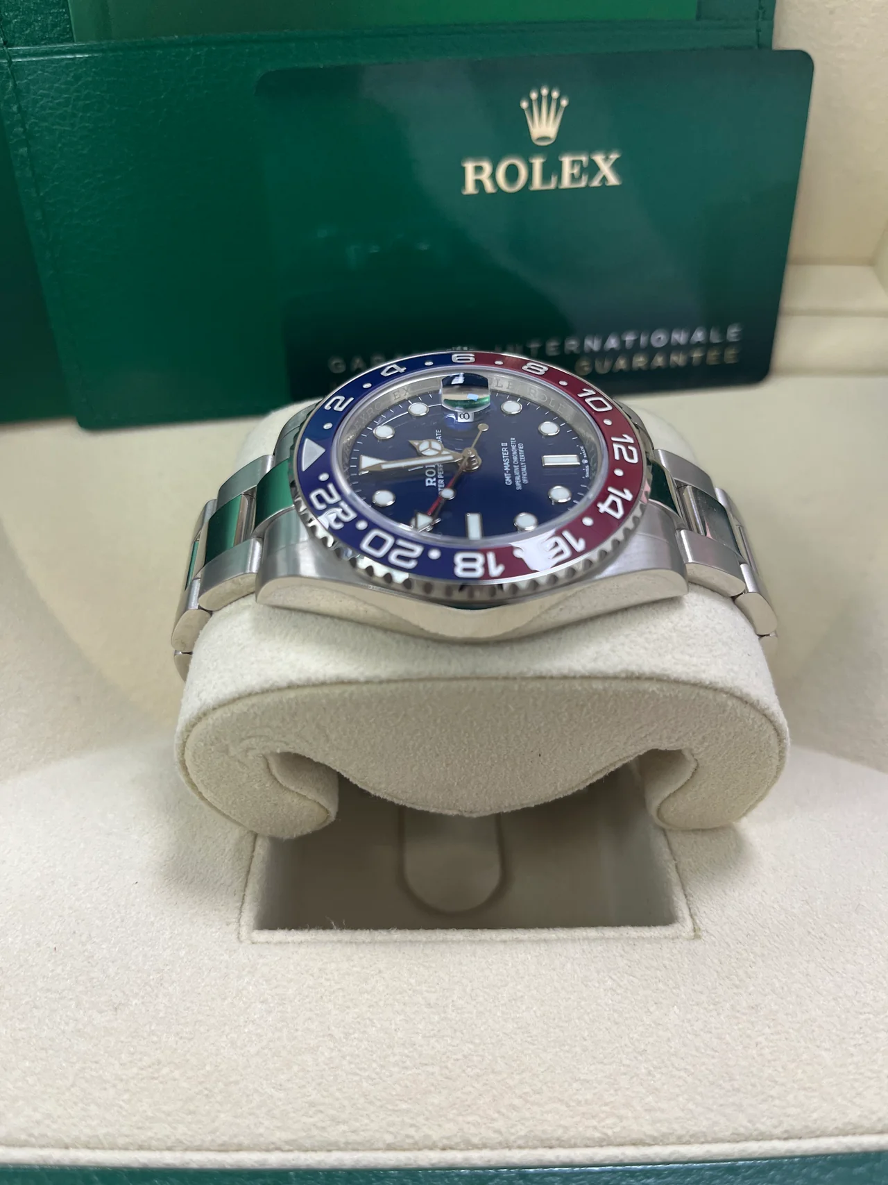 VS Factory GMT-Master II Pepsi 126719BLRO-Style 40mm Blue Dial, Red/Blue Ceramic-Style Bezel, 904L Steel, 3285-Style GMT Movement, Oyster Bracelet - Image 6