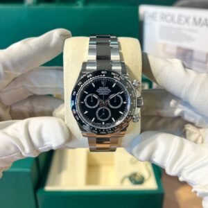 Rolex Daytona 126500LN 40mm black dial with black ceramic beze