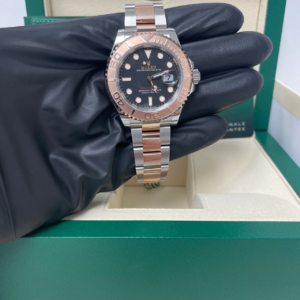 VS Factory Yacht-Master 126621 40mm rose gold two-tone black dial