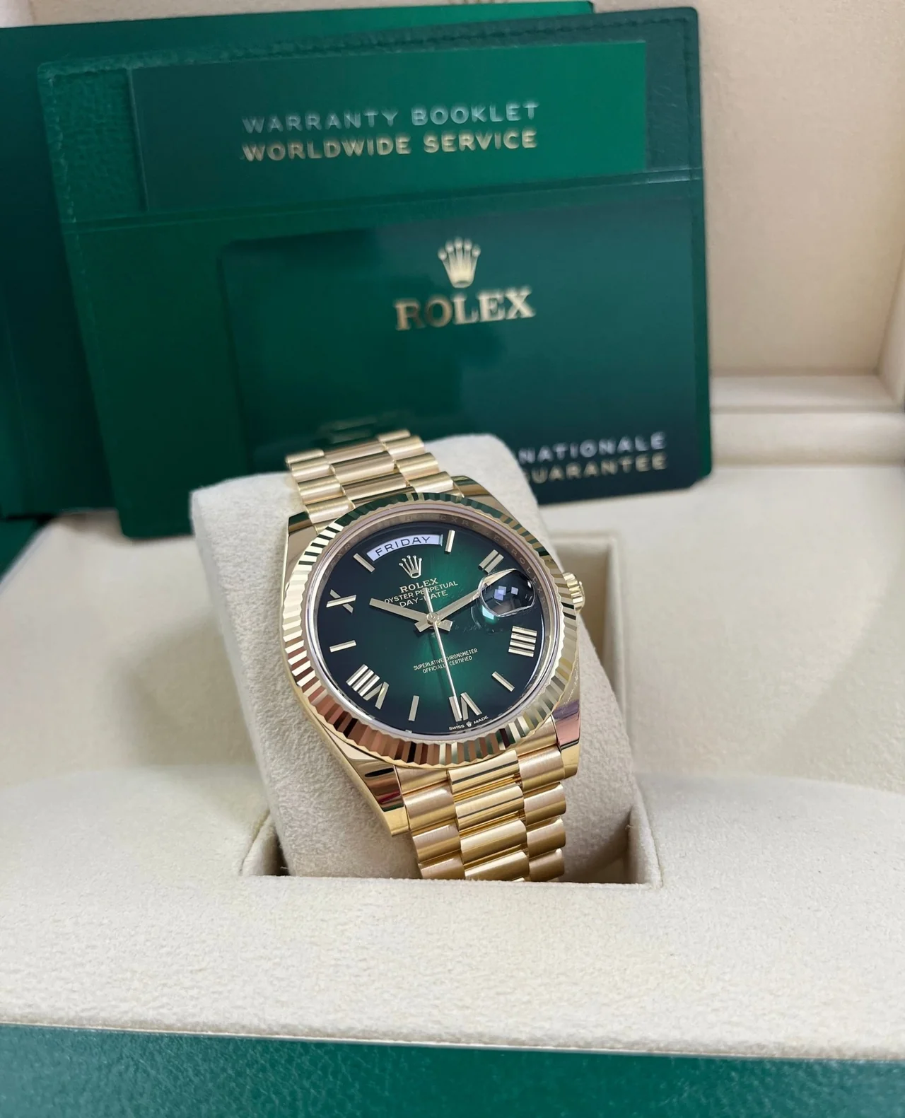 RC Factory Rolex Day-Date 40mm Green Ombré Roman Dial 228238 Super Clone - Image 6