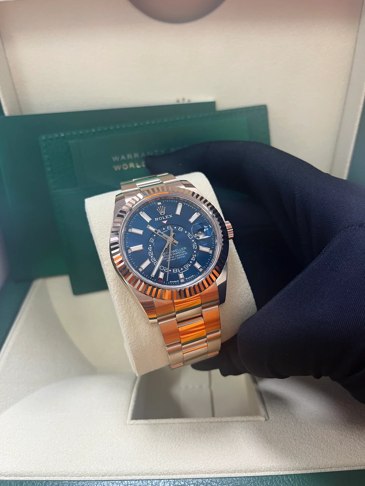 ZF Factory Rolex Sky-Dweller 42mm Blue Dial Oyster Bracelet 336935 – 18K Rose Gold-Wrapped 904L Steel, Best Edition - Image 5