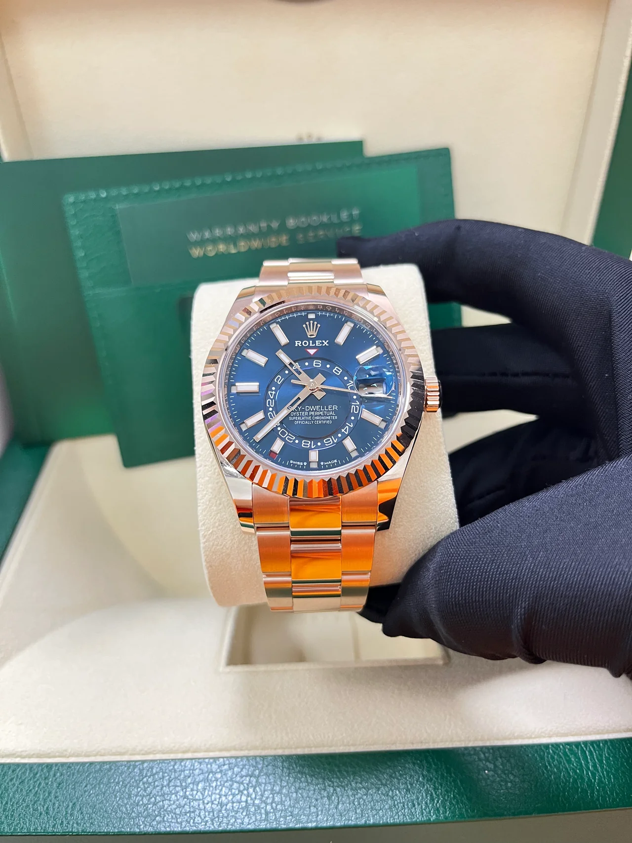 ZF Factory Rolex Sky-Dweller 42mm Blue Dial Oyster Bracelet 336935 – 18K Rose Gold-Wrapped 904L Steel, Best Edition - Image 3