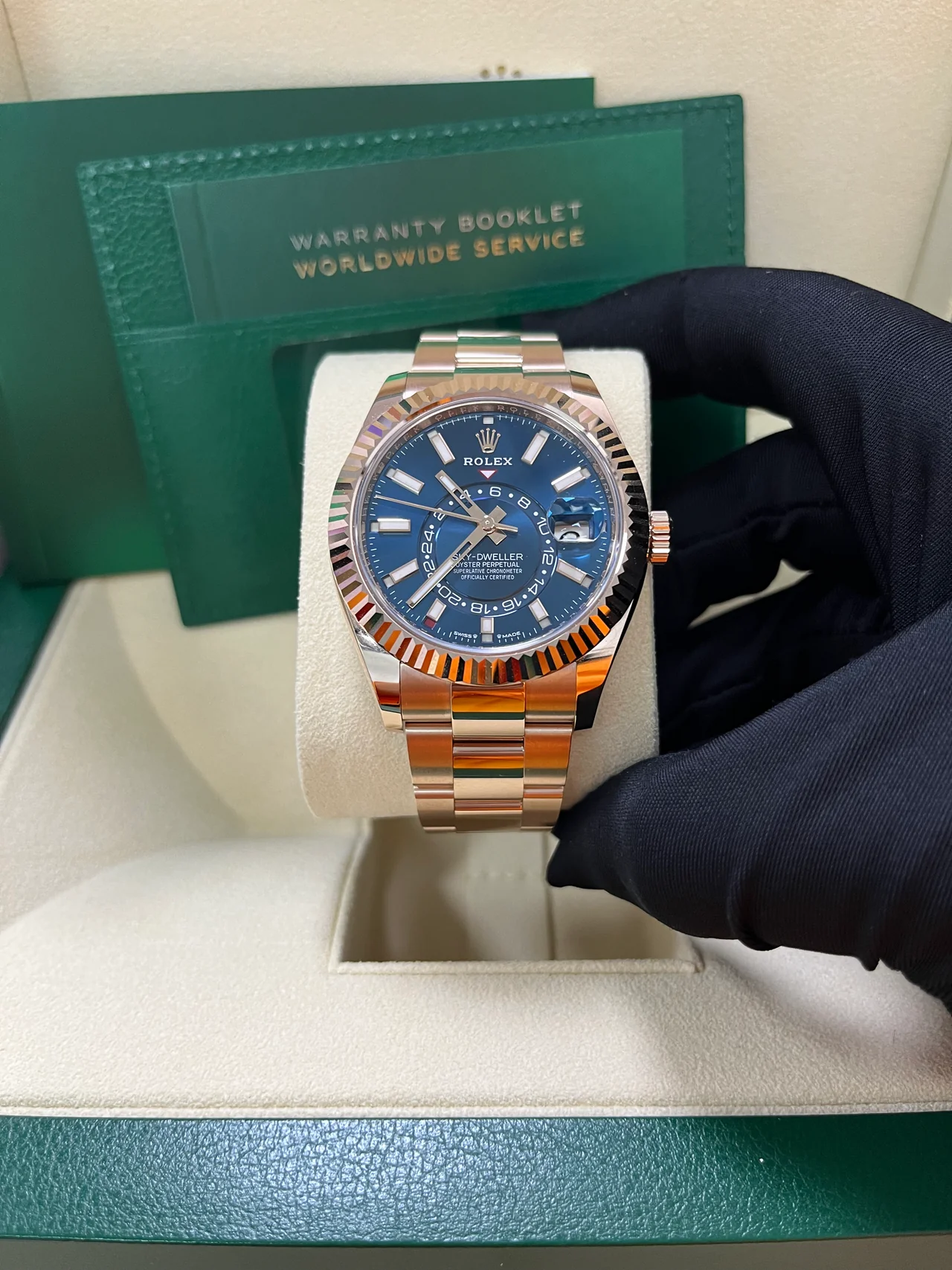 ZF Factory Rolex Sky-Dweller 336935 blue dial rose gold Oyster bracelet