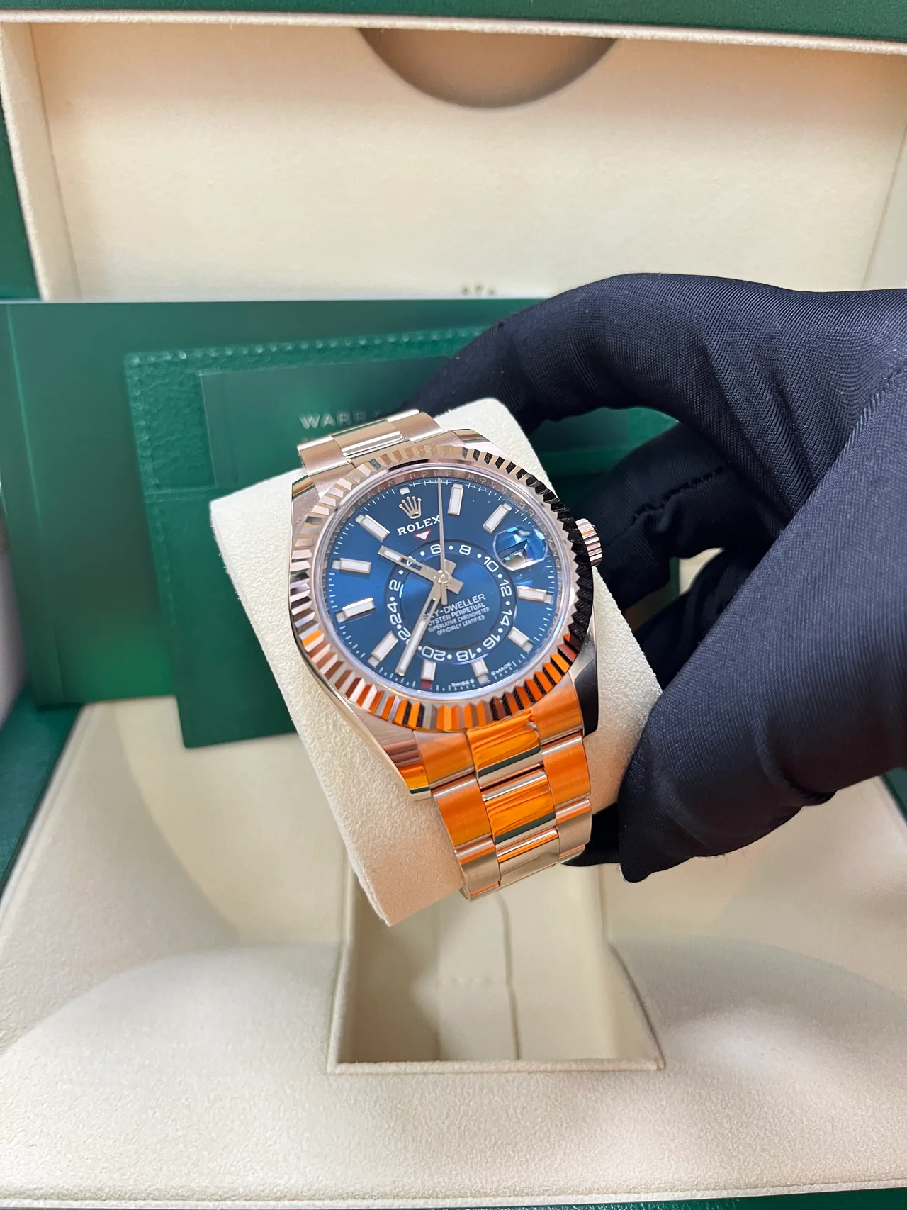 ZF Factory Rolex Sky-Dweller 42mm Blue Dial Oyster Bracelet 336935 – 18K Rose Gold-Wrapped 904L Steel, Best Edition - Image 6