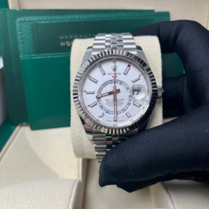 ZF Factory 42mm intense white dial fluted bezel Jubilee bracelet watch
