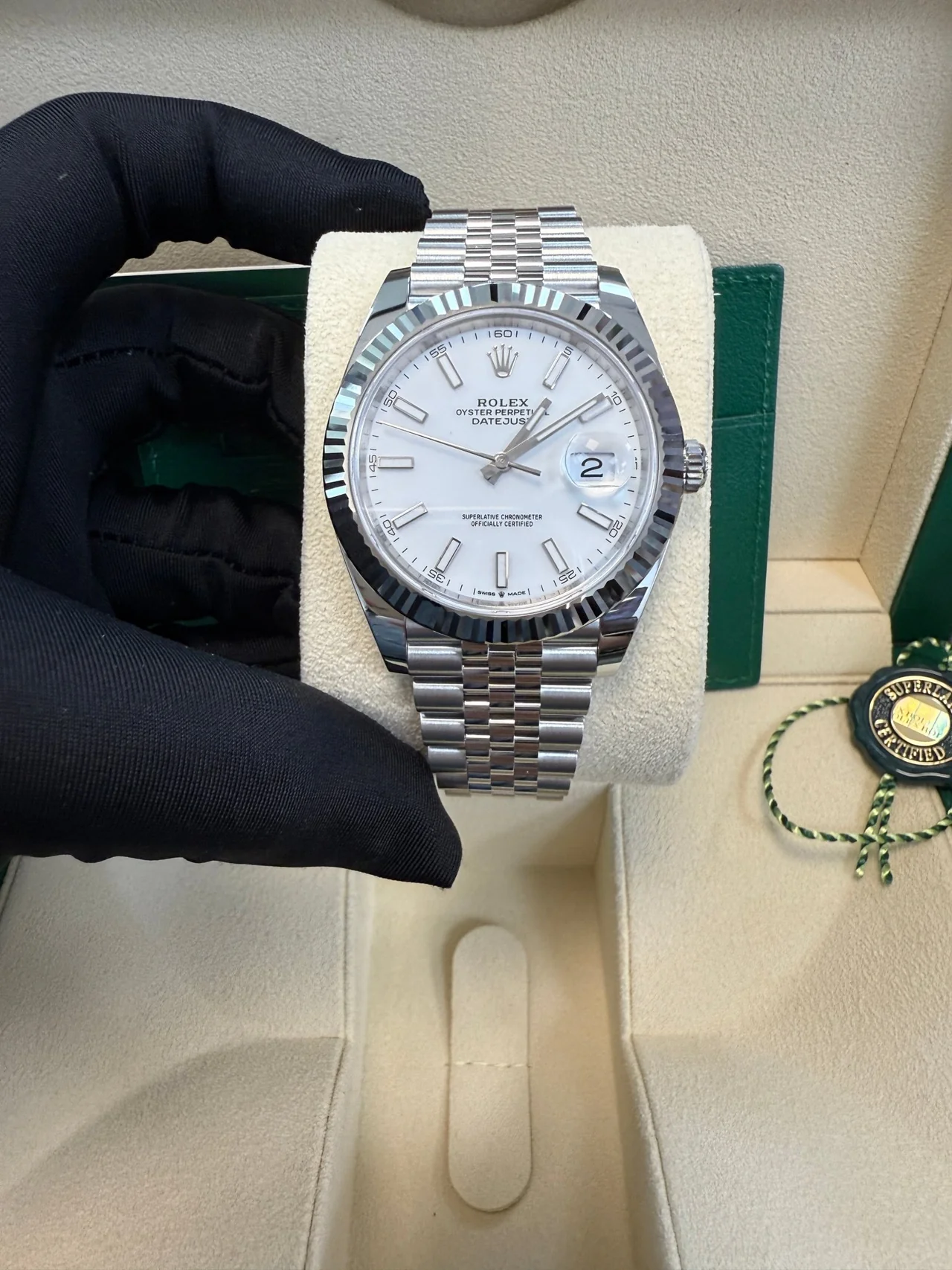 VS Factory Datejust 41 white index dial fluted bezel Jubilee bracelet