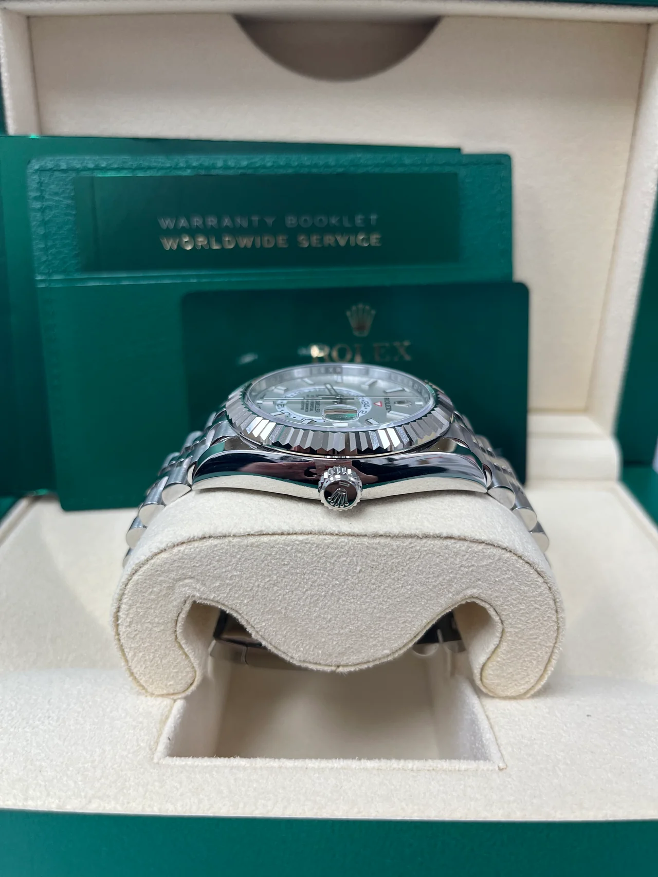 ZF Factory Rolex Sky dweller 42mm Intense White Dial Fluted Bezel Jubilee Bracelet – 904L Steel - Image 5
