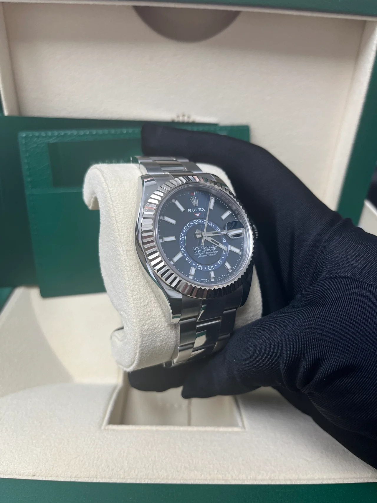 ZF Factory Rolex Sky-Dweller 326934 White Rolesor – Blue Index Dial, Oyster Bracelet, 904L Steel, Best Edition - Image 3