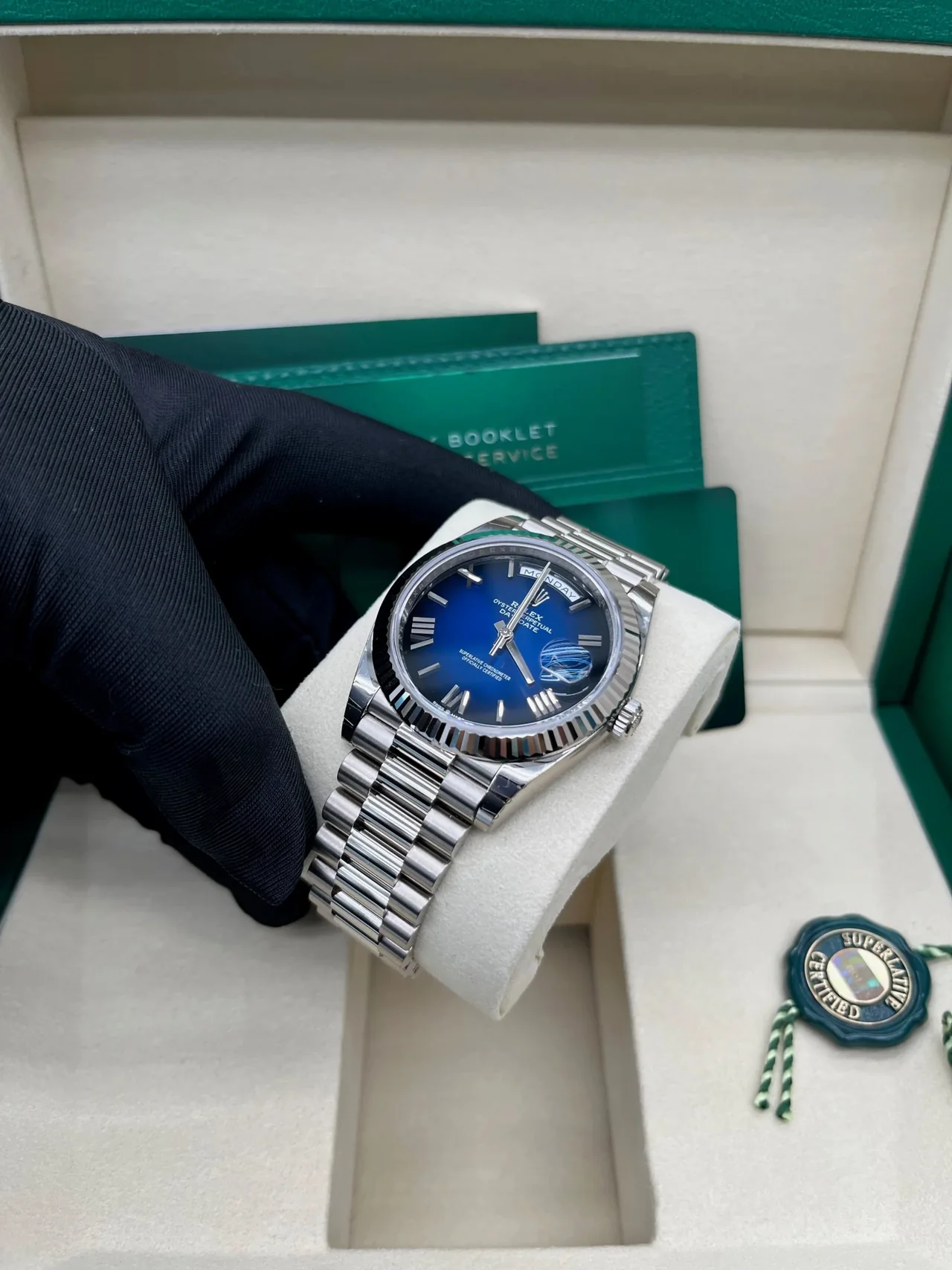 RC Factory Rolex Day-Date 40 228239 White Gold Blue Ombré Dial Super Clone - Image 6