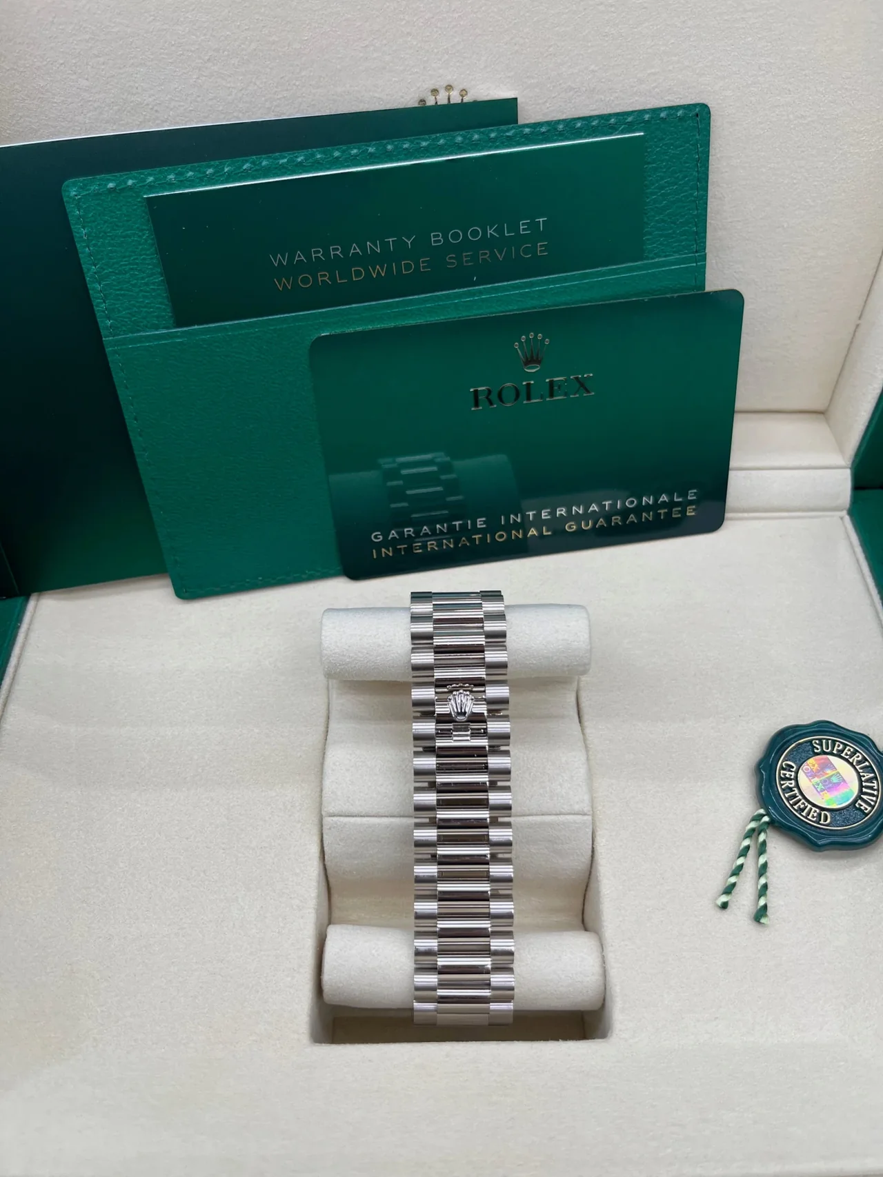 RC Factory Rolex Day-Date 40 228239 White Gold Blue Ombré Dial Super Clone - Image 13
