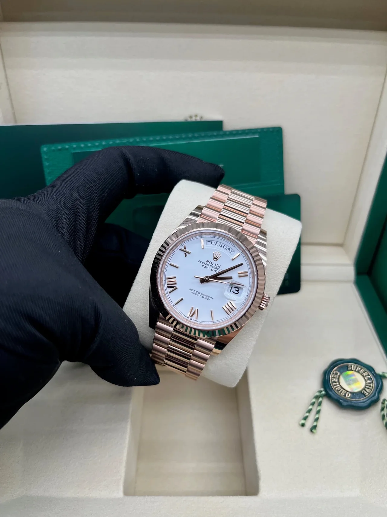 RC Factory Day-Date 40 Everose Gold White Bevelled Roman Dial – Rose Gold Wrapped 904L Steel - Image 2
