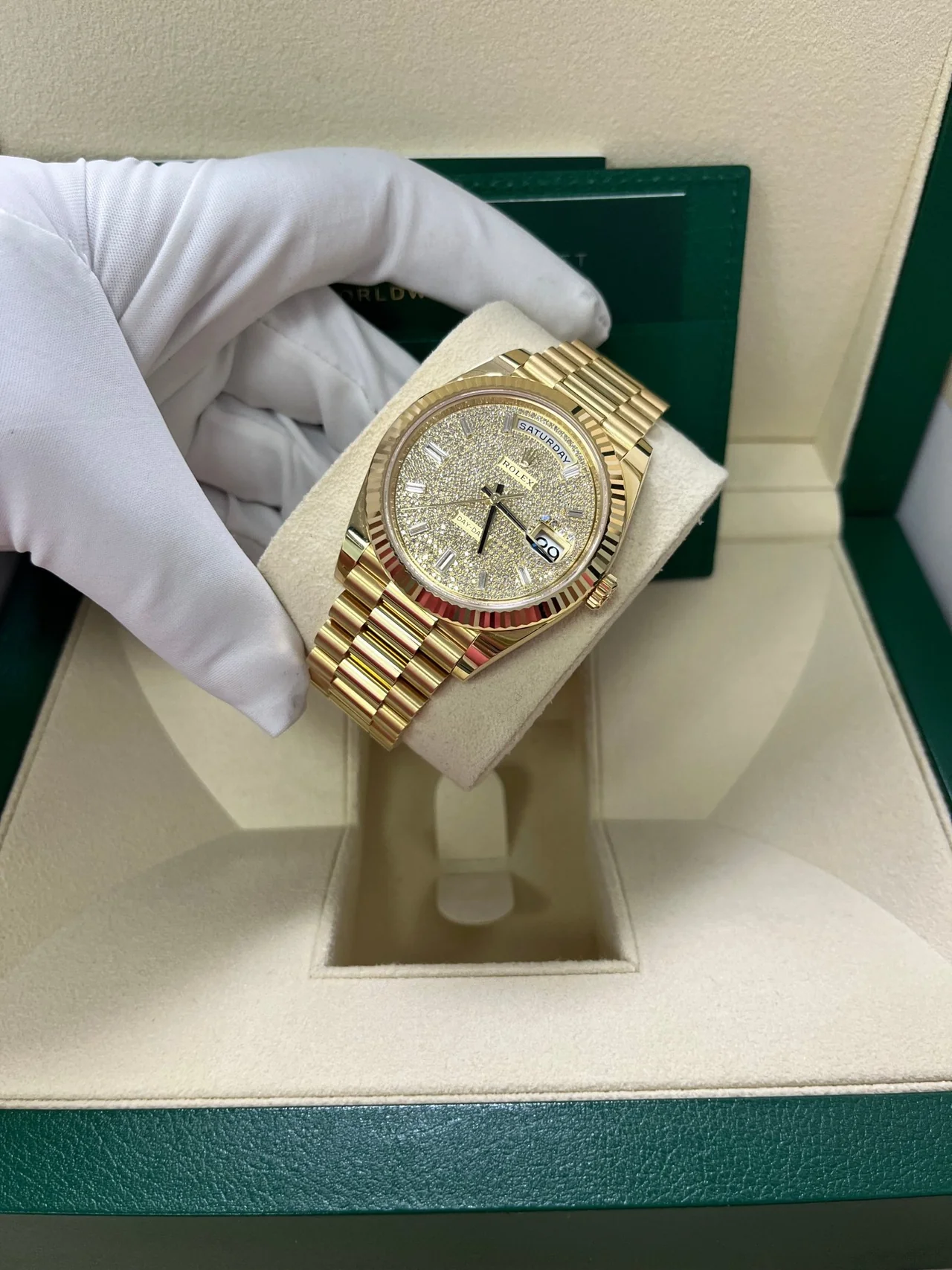 RC Factory Day-Date 40mm Yellow Gold Pavé Dial – 904L Steel - Image 5