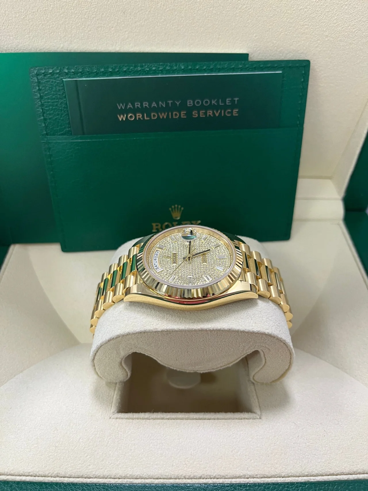 RC Factory Day-Date 40mm Yellow Gold Pavé Dial – 904L Steel - Image 9