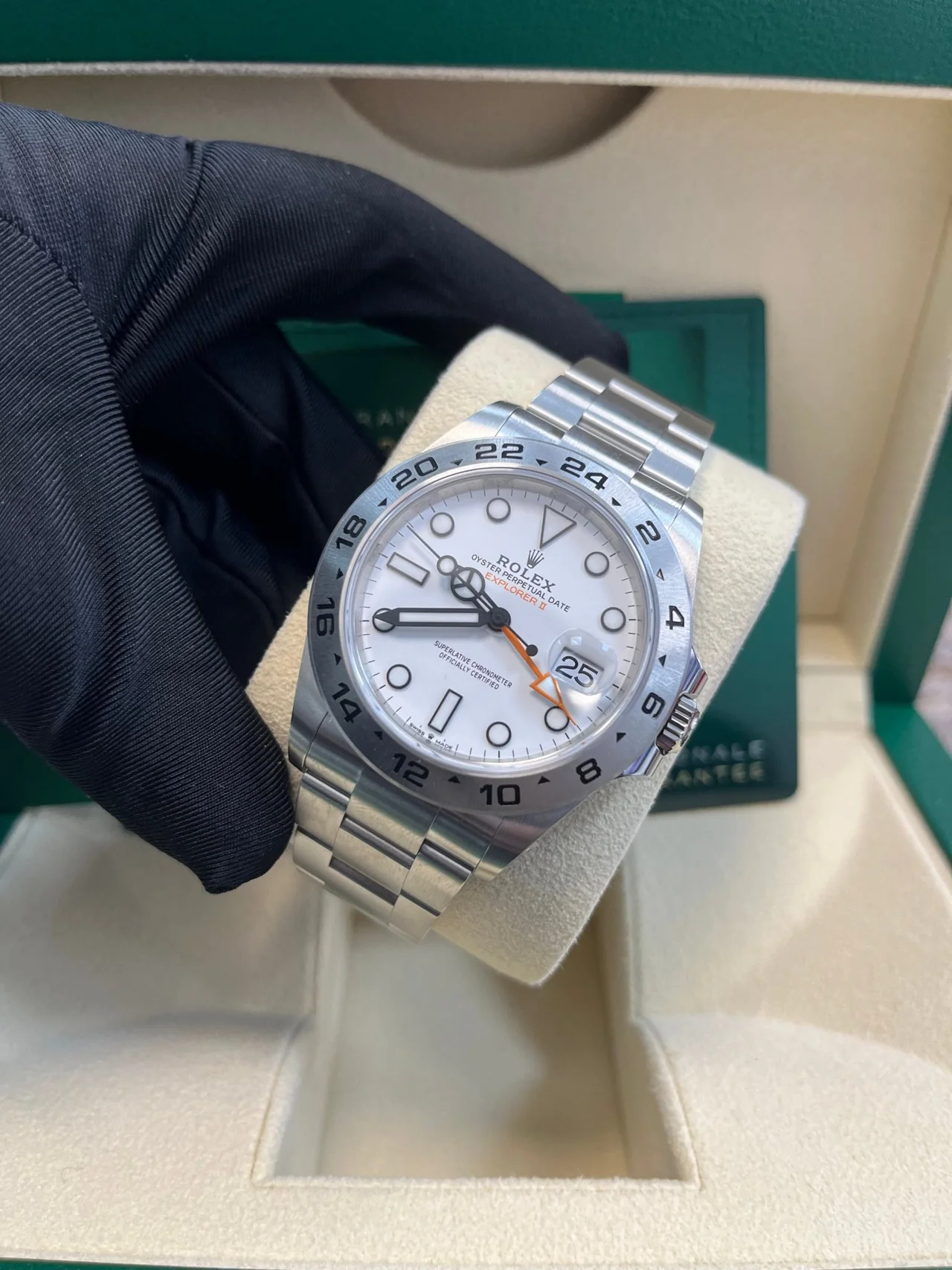 VS Factory Rolex Explorer II 42mm Oystersteel White Dial Oyster Bracelet - Image 3