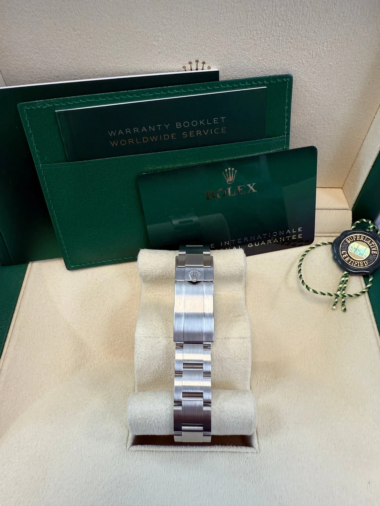 VS Factory Explorer 36mm Black Dial | Stainless Steel Oyster Bracelet - Image 7