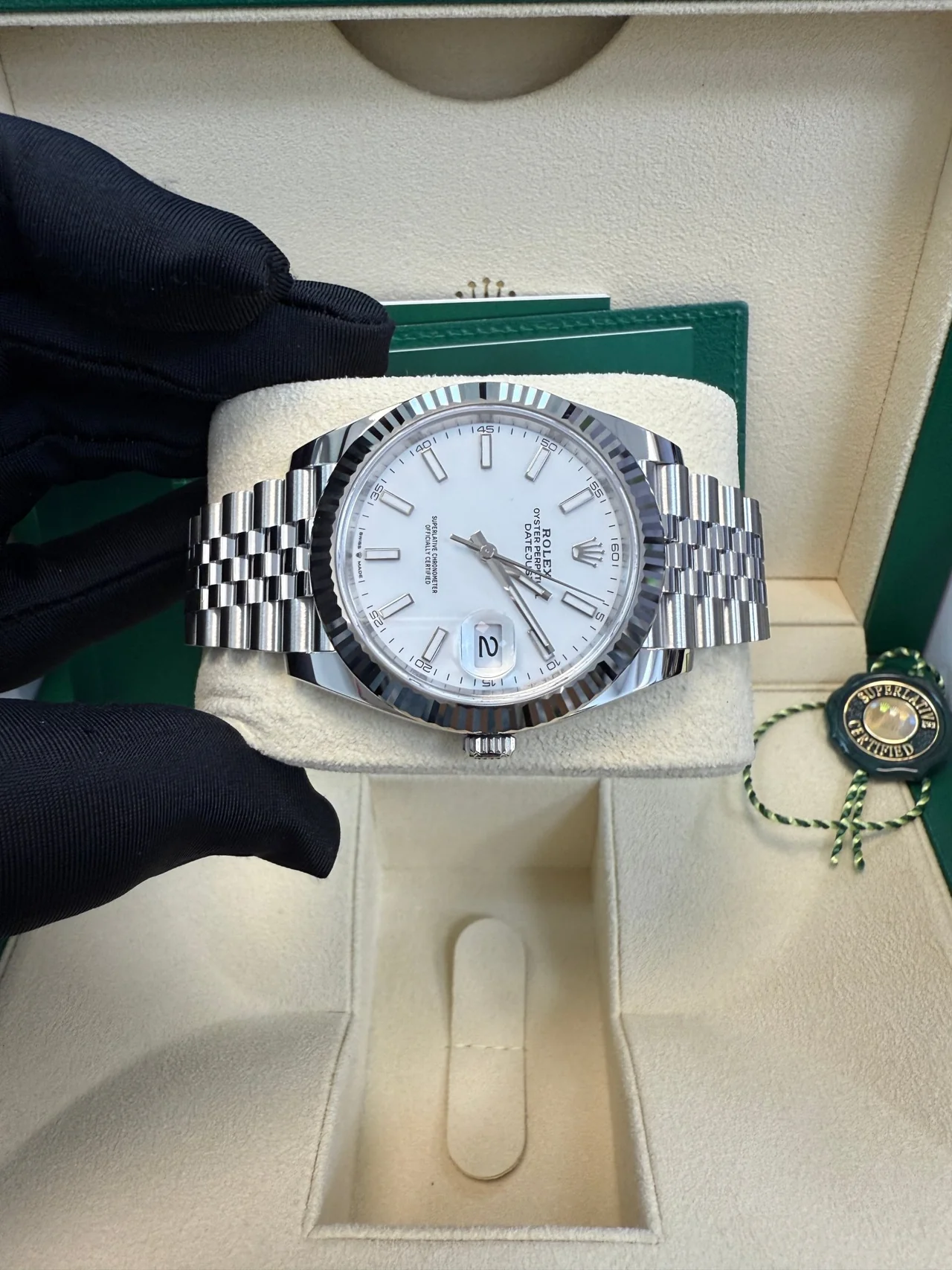 VS Factory Datejust 41 Stainless Steel & White Gold – White Index Dial – Fluted Bezel – Jubilee Bracelet - Image 8