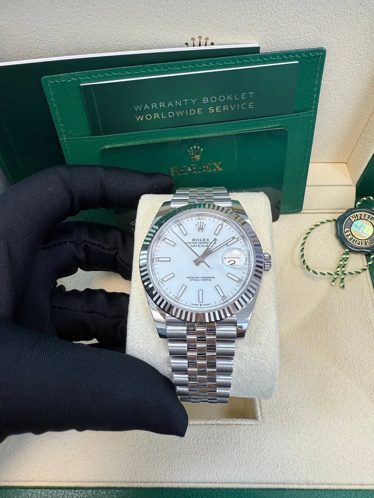 VS Factory Datejust 41 Stainless Steel & White Gold – White Index Dial – Fluted Bezel – Jubilee Bracelet - Image 7