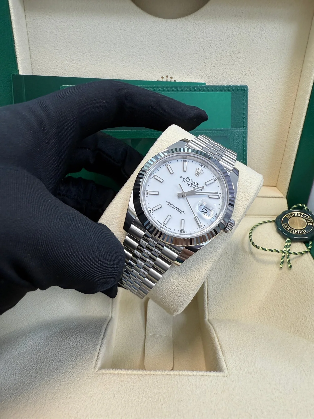 VS Factory Datejust 41 Stainless Steel & White Gold – White Index Dial – Fluted Bezel – Jubilee Bracelet - Image 2