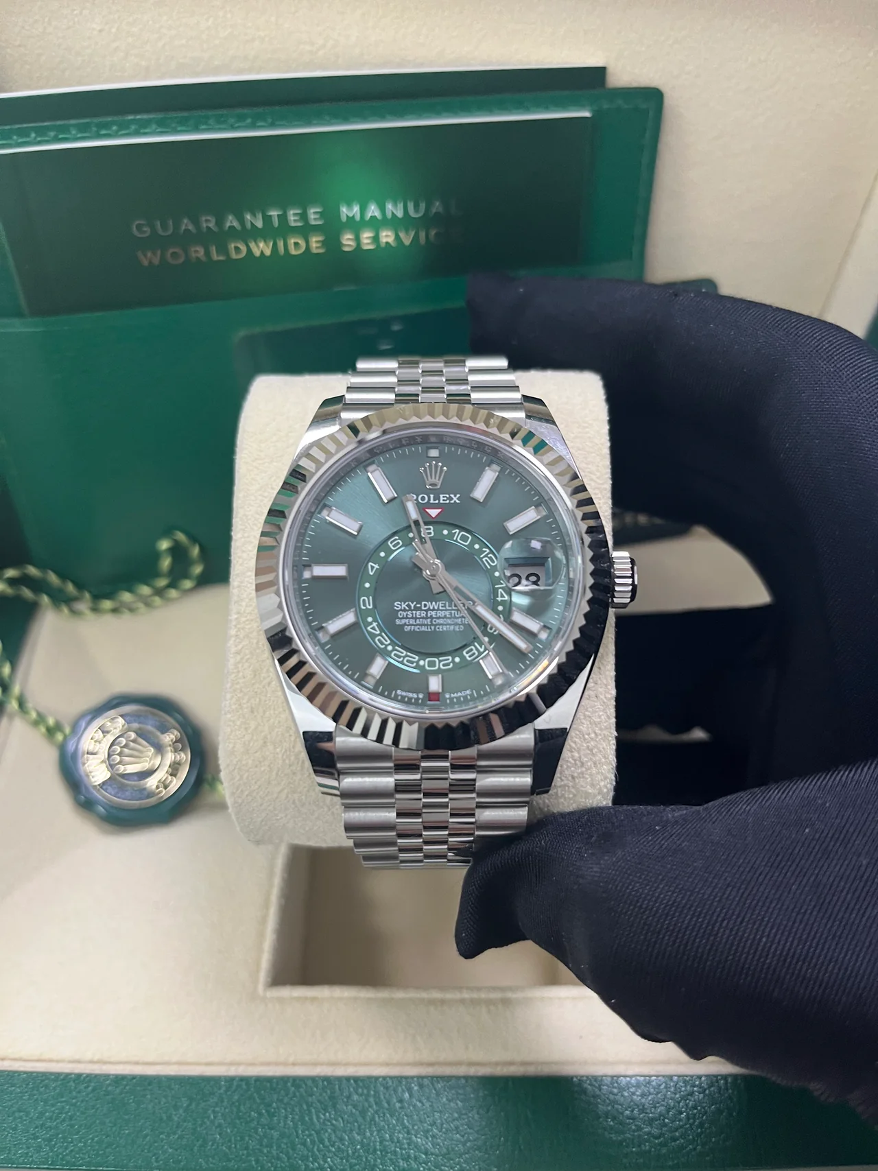 ZF Factory Rolex Sky-Dweller-Style 42mm Green Dial 904L Steel Automatic Watch - Image 4