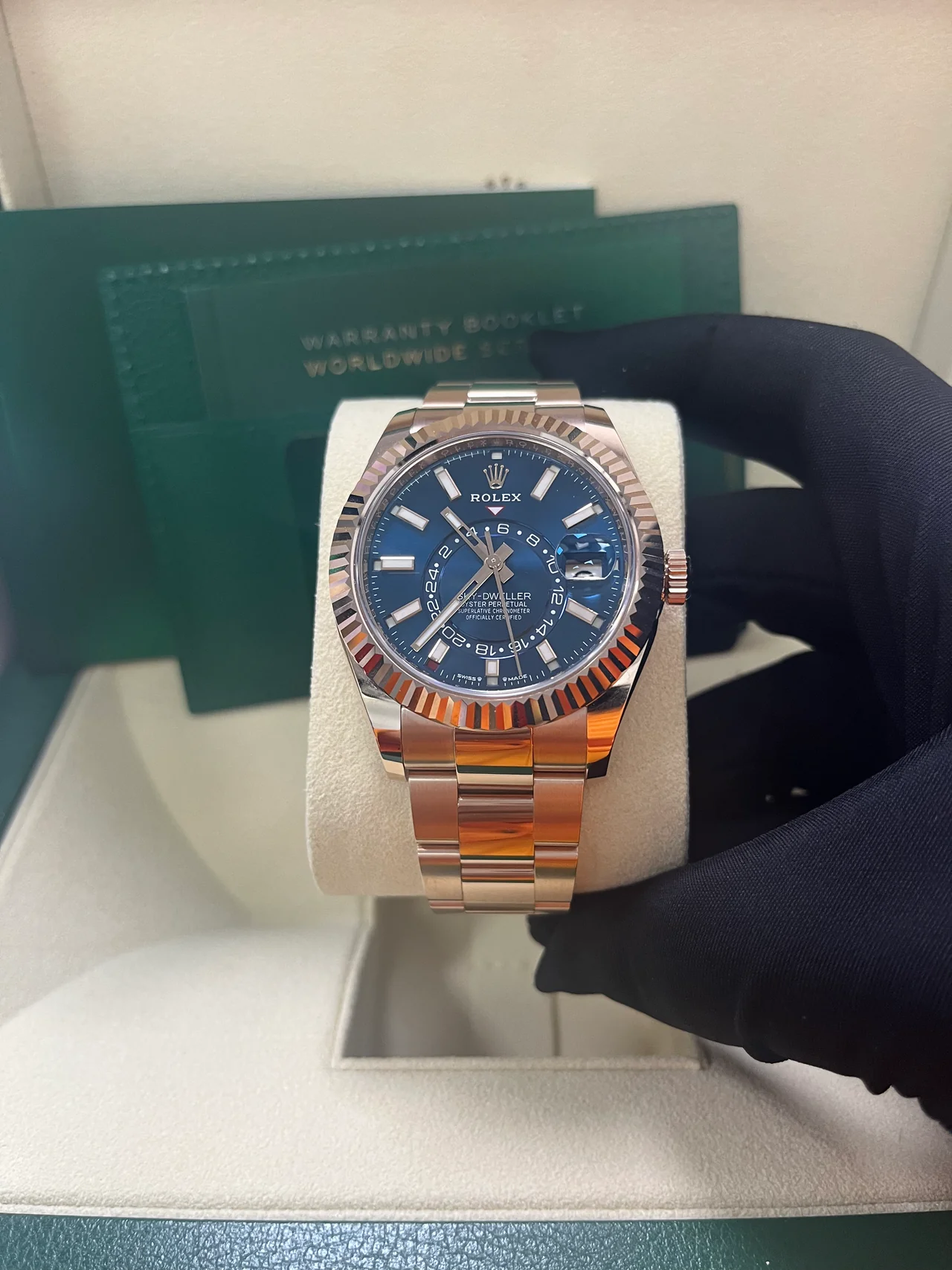 ZF Factory Rolex Sky-Dweller 42mm Blue Dial Oyster Bracelet 336935 – 18K Rose Gold-Wrapped 904L Steel, Best Edition - Image 2